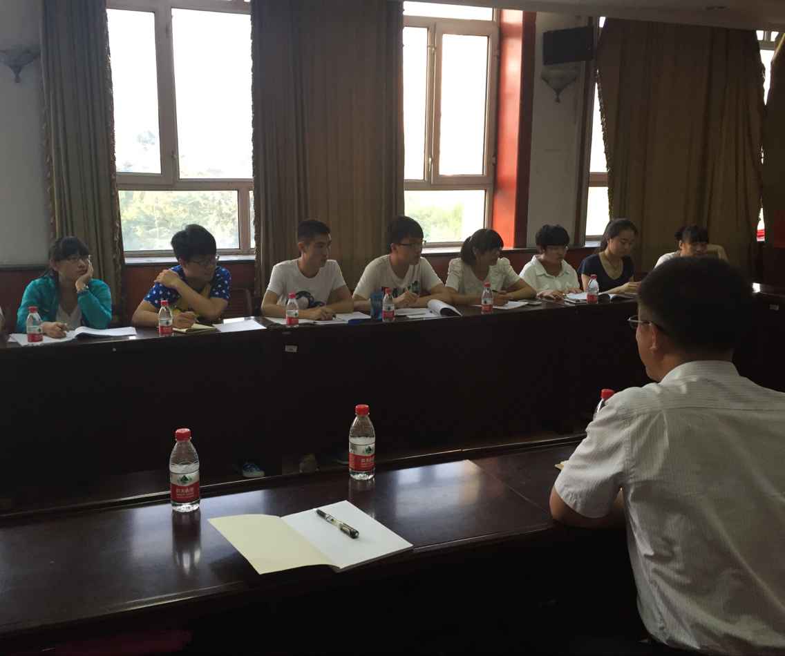 农林经济管理专业举办老员工科研训练项目经验交流会